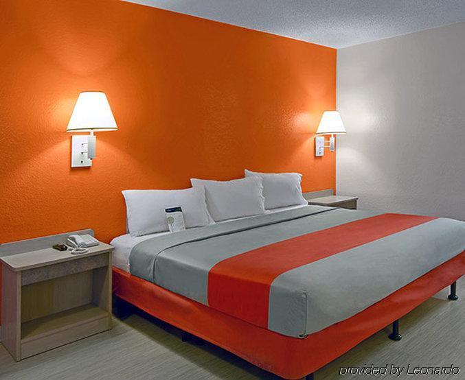 Motel 6 Sacramento, Ca - Downtown Exterior photo